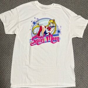 NWOT Sailor Moon T-Shirt